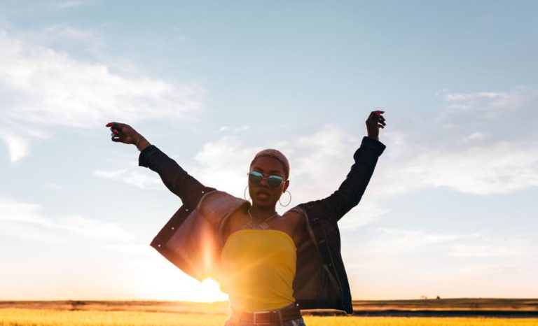 Elite Daily – Is Body Positivity “Unhealthy”? This Study Claims It Is, But Here’s What The Research Is Missing