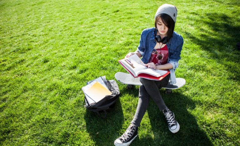 Elite Daily – How To Stick To A Routine In College, Even When Your Calendar Looks All Kinds Of Chaotic